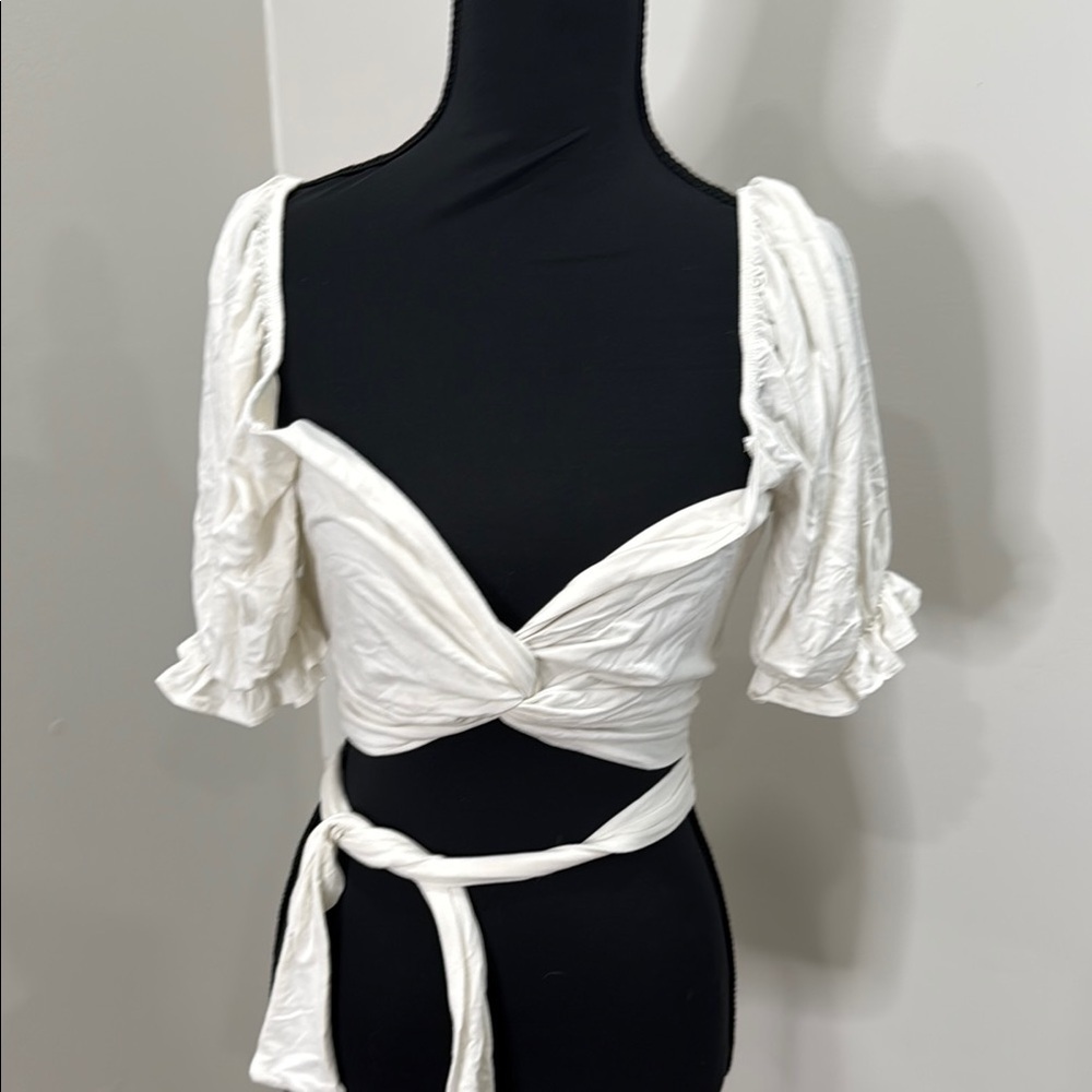 Windsor White Puff Sleeve Wrap Blouse size L crop